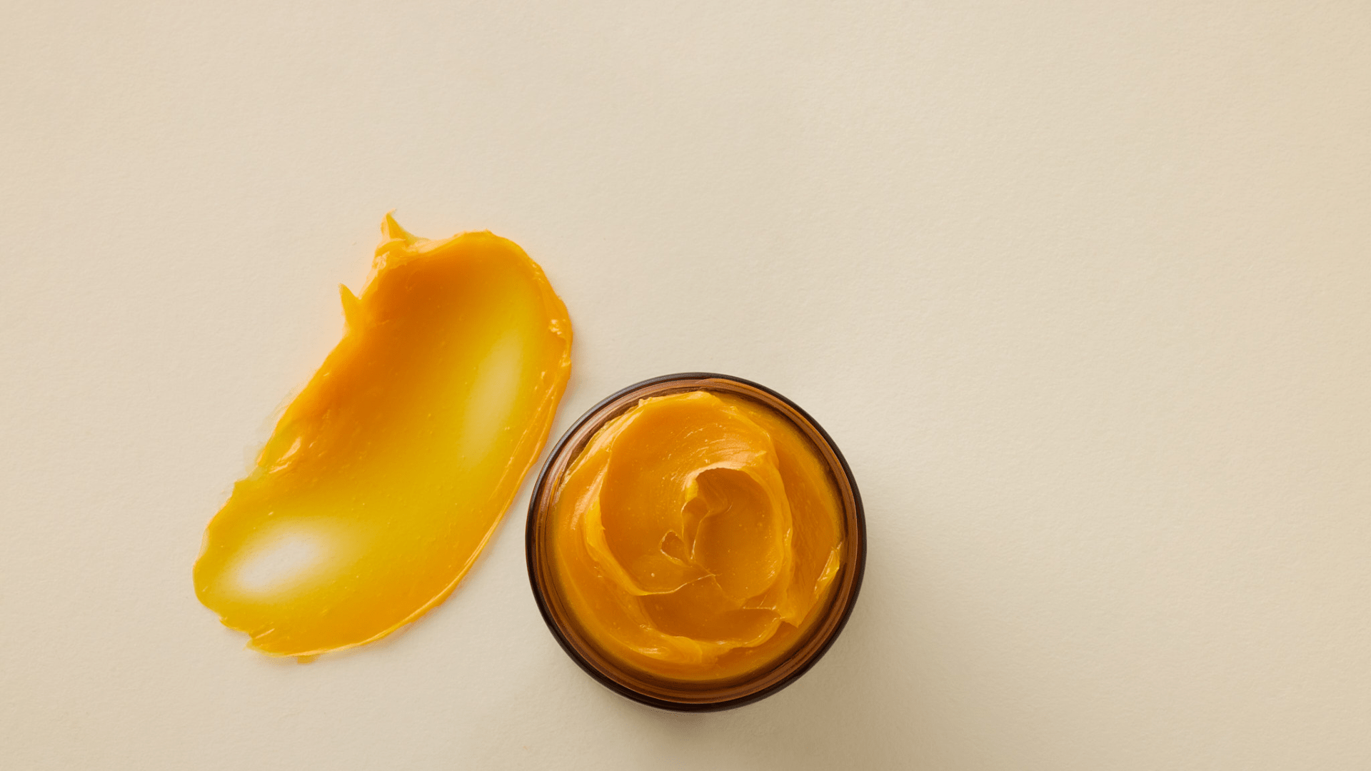Moisturizers & Face Oils - Awear