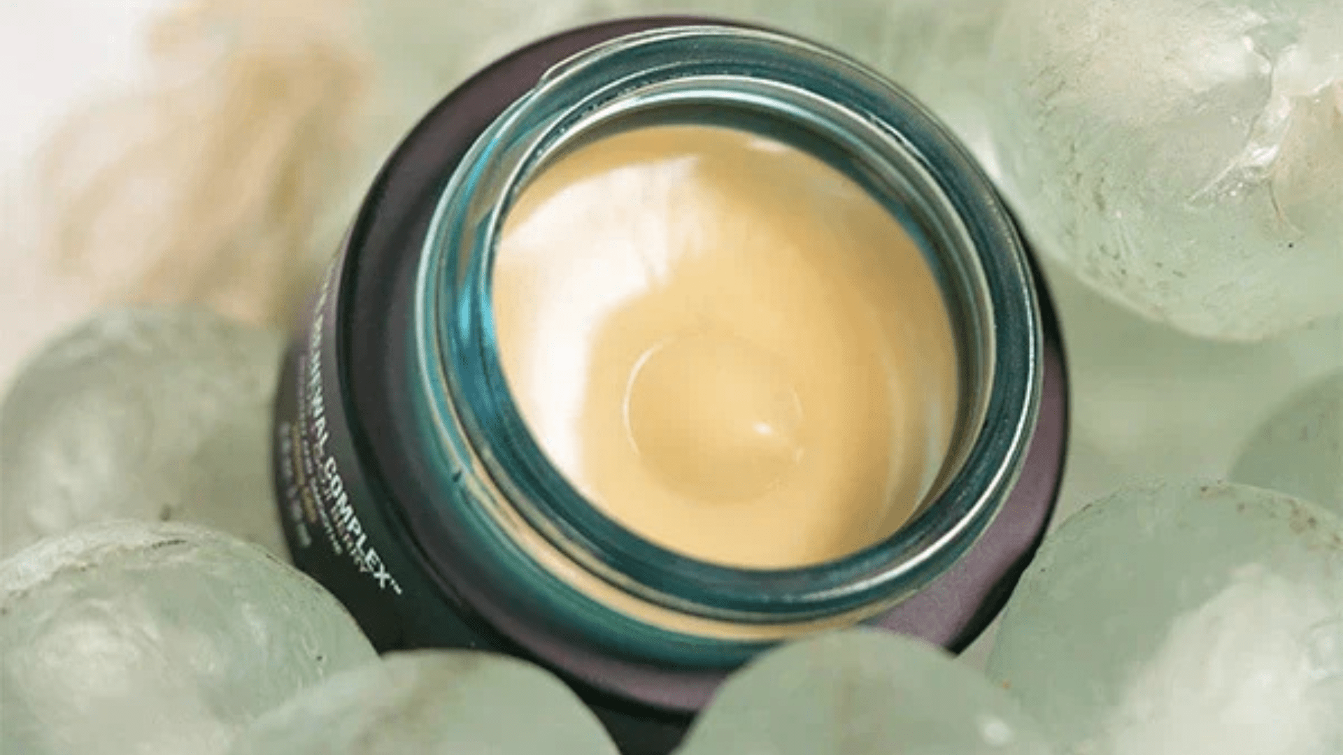 Eye and Lip Care - Awear